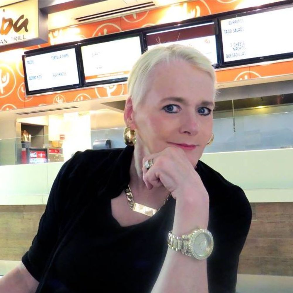 Meet your Posher, Jane